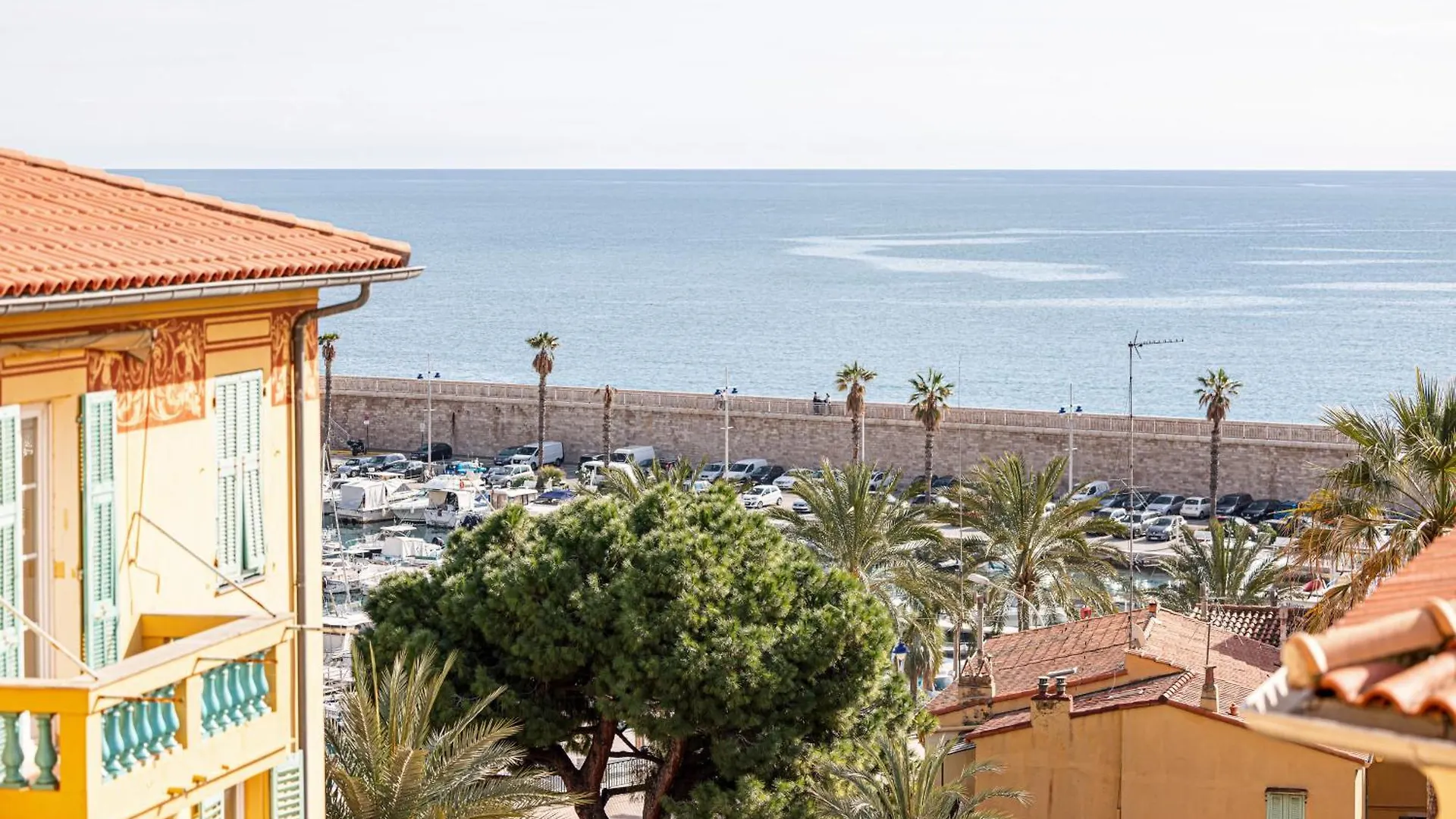 Apartmán Le Brea, Elegant Appartement, Jolie Vue Mer Menton
