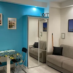 Rue Piétonne Proche Menton