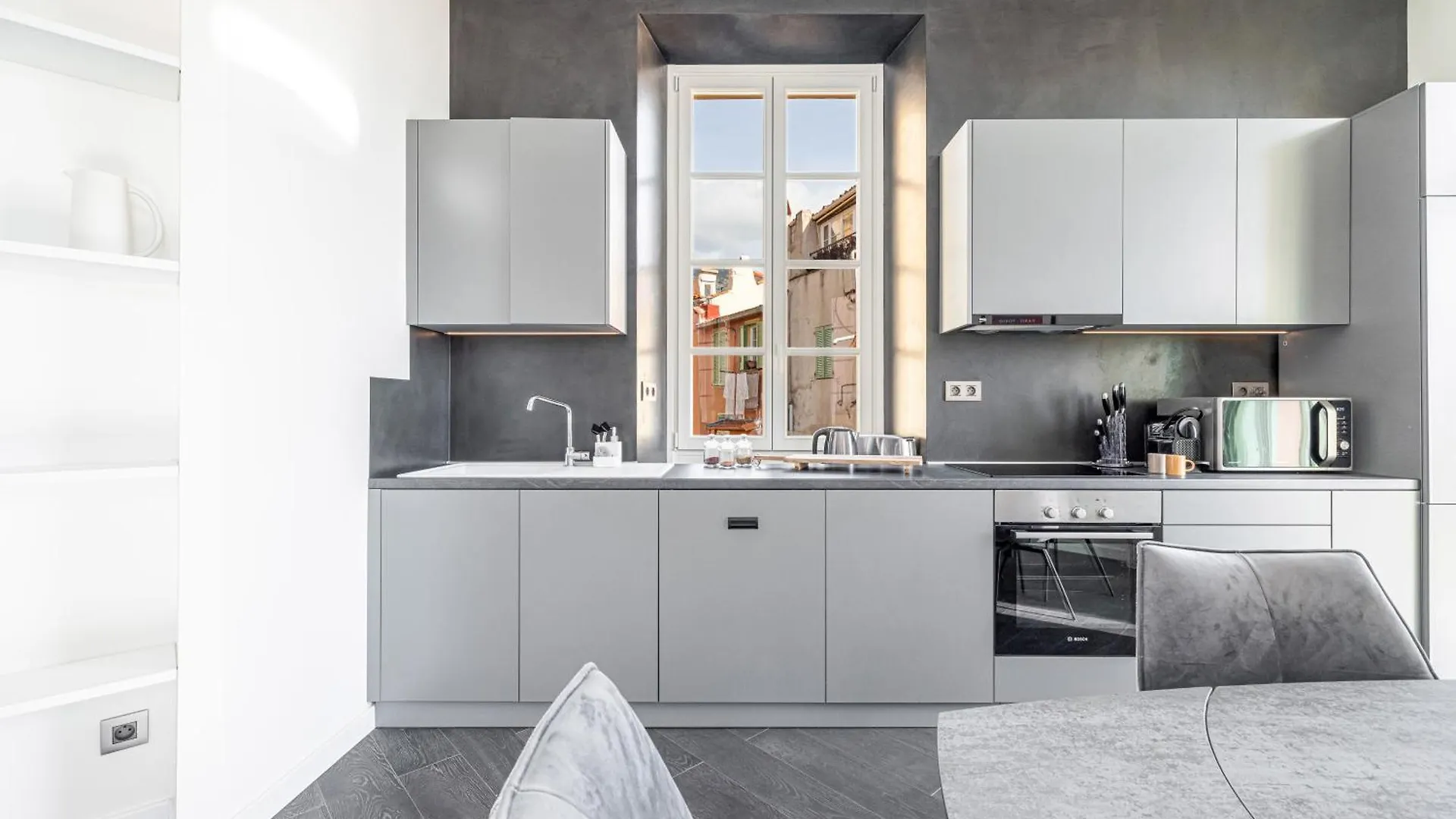 Le Brea, Elegant Appartement, Jolie Vue Mer Menton 0*,